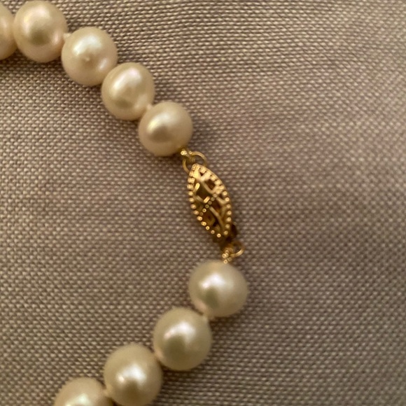 Brand new Pearl set - Picture 4 of 6